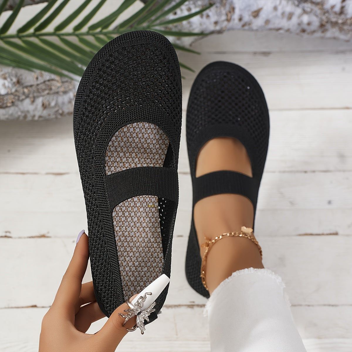 Ayollar uchun nafas oluvchi slip-on poyabzal yengil bej kundalik krossovkalar qulay
