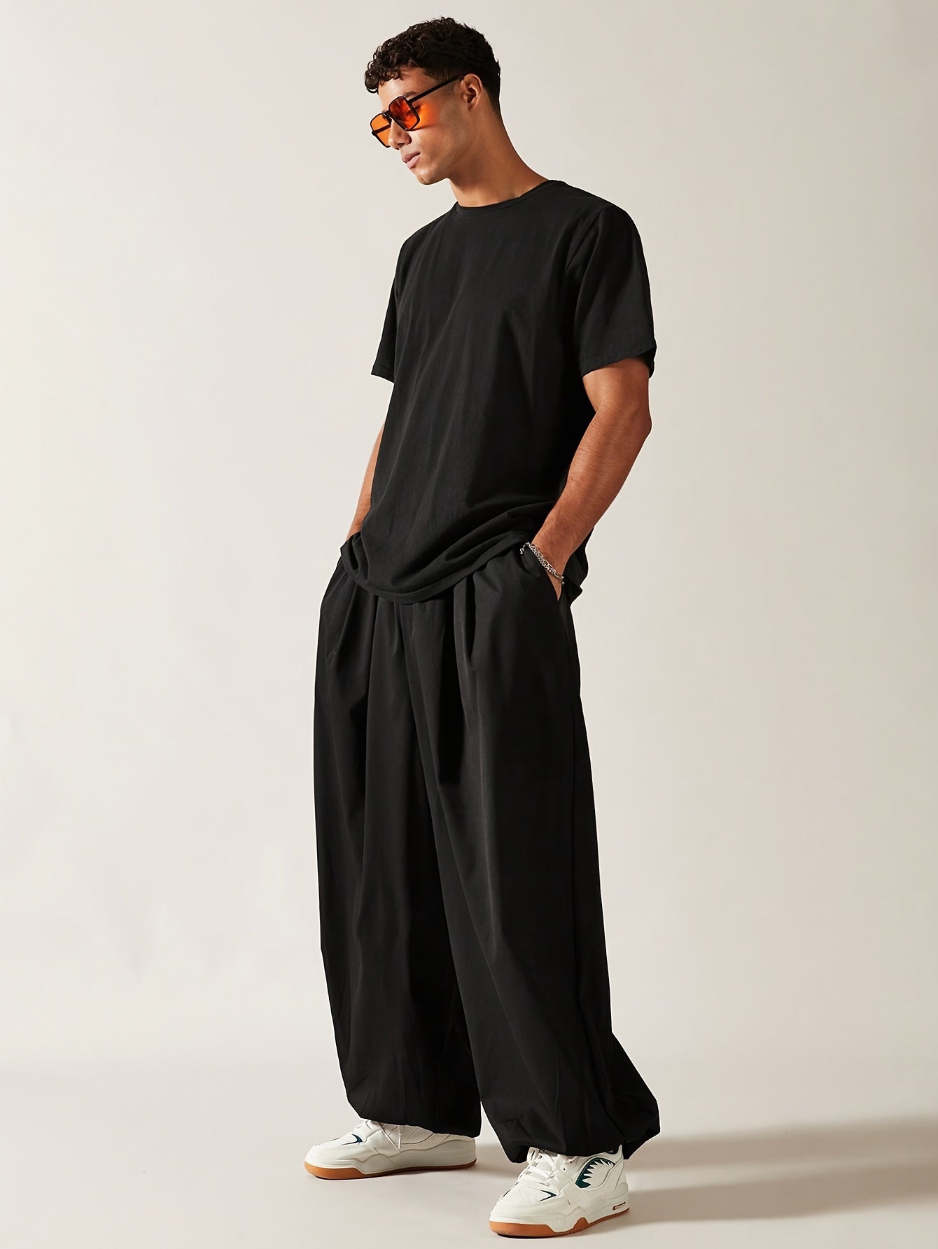 Men's Loose Fit Casual Pants with Pockets for Outdoor Activities