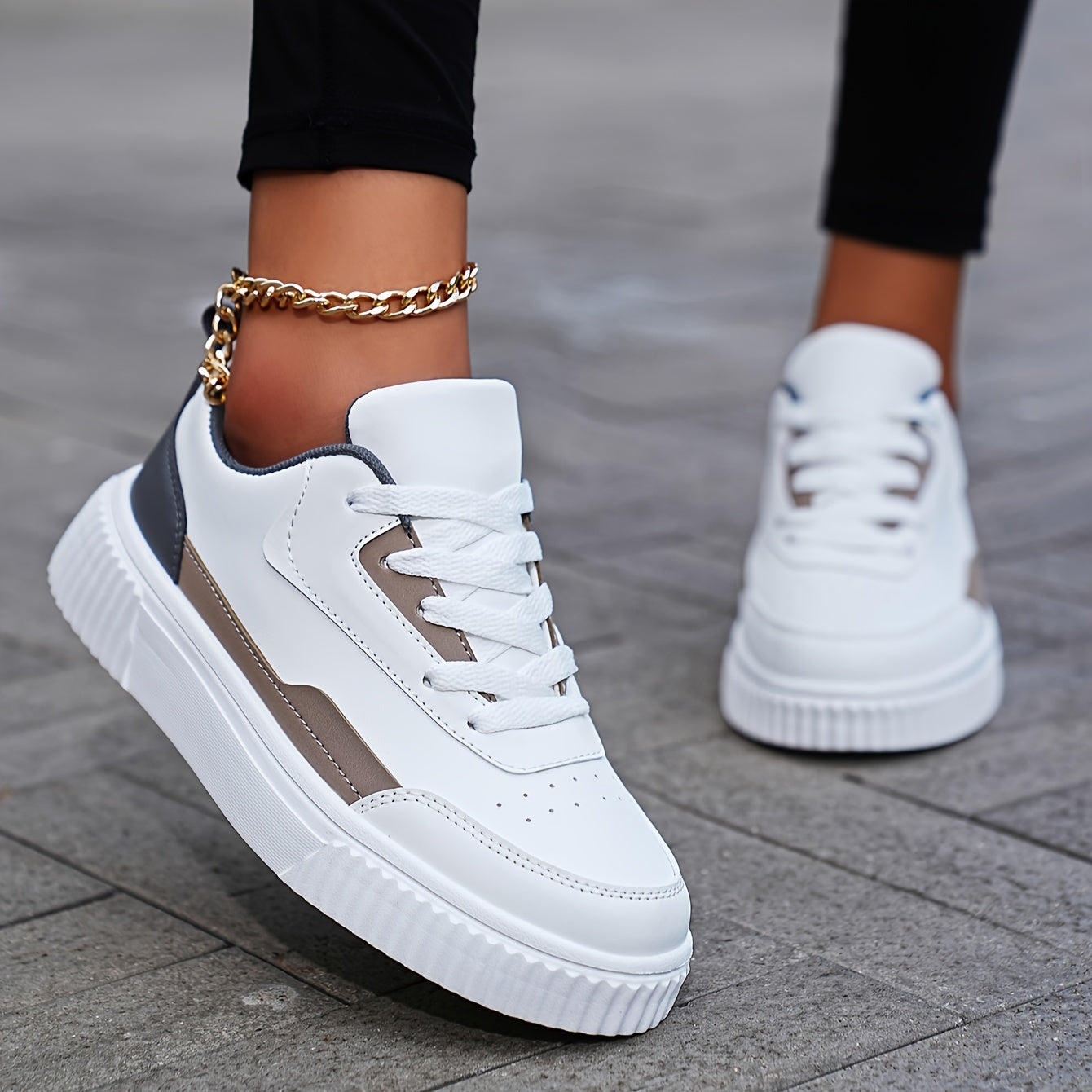 Women's Casual Skate Shoes Low Top Sneakers Plus Size Outdoor Lace Up