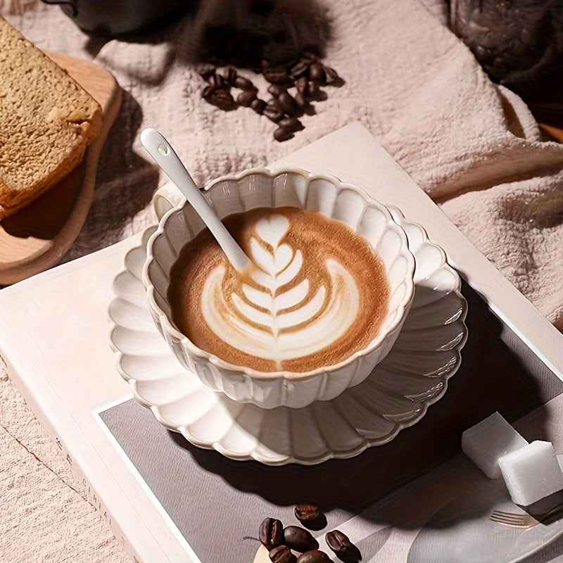 Yapon uslubidagi keramika choy piyolasi va saucer to'plami nonushta, choy partiyalari va boshqa tadbirlar uchun. Uy, bog' yoki restoran foydalanishi uchun mukammal. Yoz va qish ichimliklari uchun ideal, ajoyib sovg'a tanlovi.