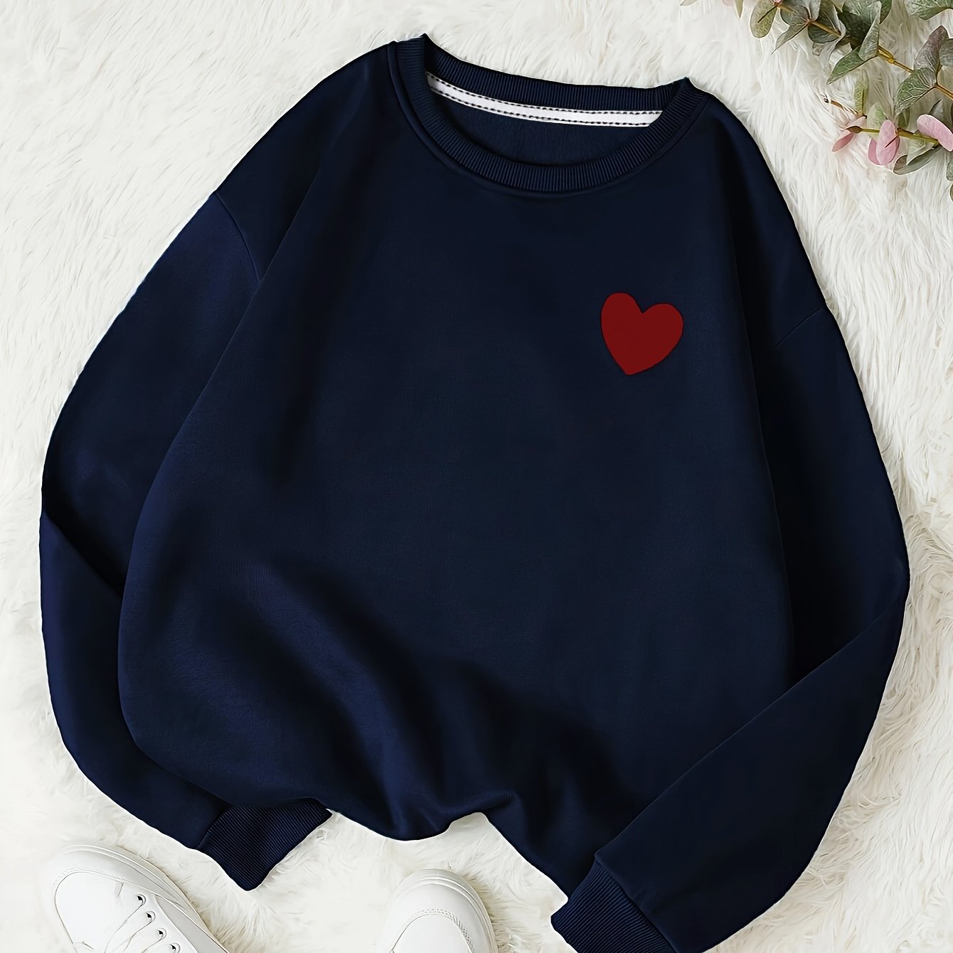 Women's Heart Pattern Crew Neck Sweatshirt Loose Fit Polyester Spring Summer Casual
