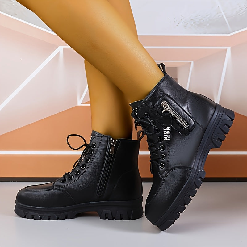 Women's Snow Boots with Platform Sole Waterproof Slip-Resistant Black