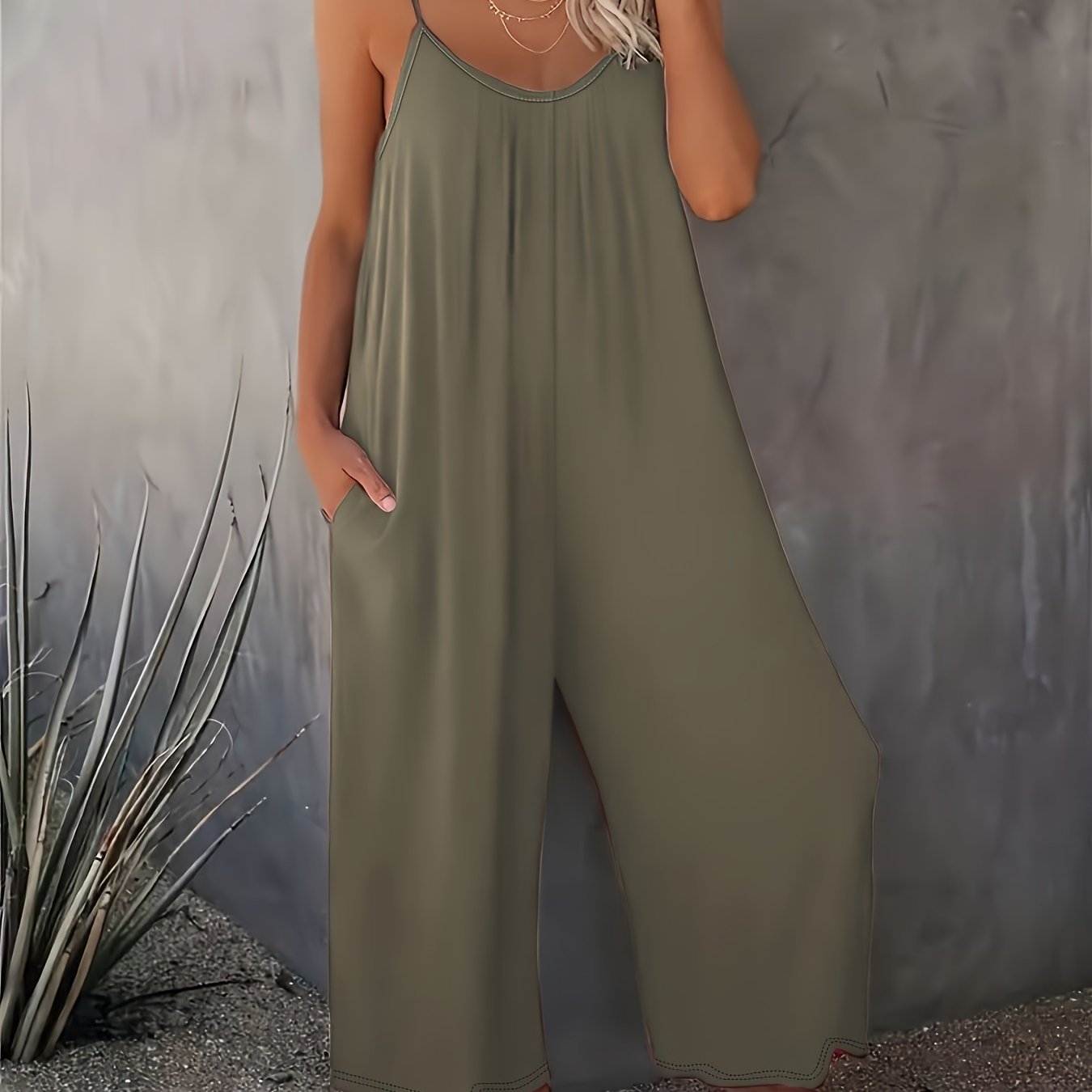 Plus Size Women's Bohemian Sleeveless Jumpsuit Black Wide-Leg Romper with Pockets