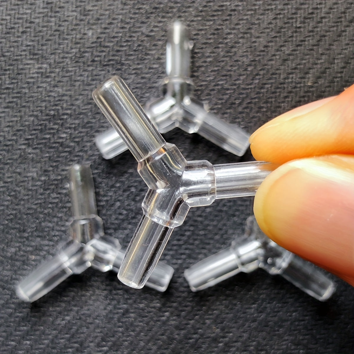 10 Pack 4mm Acrylic Aquarium Air Pump Tee Connectors for Fish Tank Oxygenation
