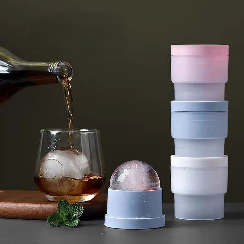 Spherical Whiskey Ice Cube Mold With Cover for Home and Restaurant Use