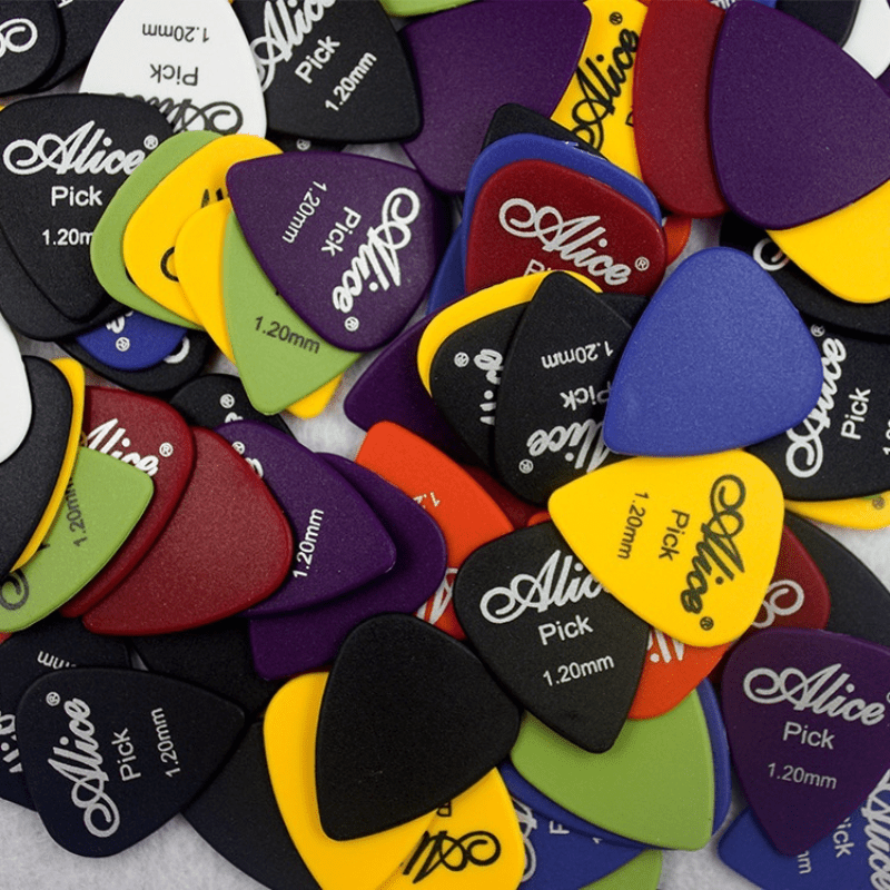 Assorted Guitar Picks Set 30 Pieces with Multiple Thicknesses and Colors