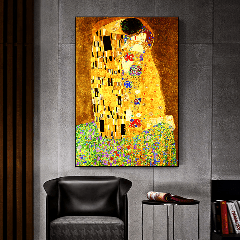 Gustav Klimtning The Kiss canvasi devor san'ati uchun, yashash xonasi uchun bezak, trubkaga o'ralgan