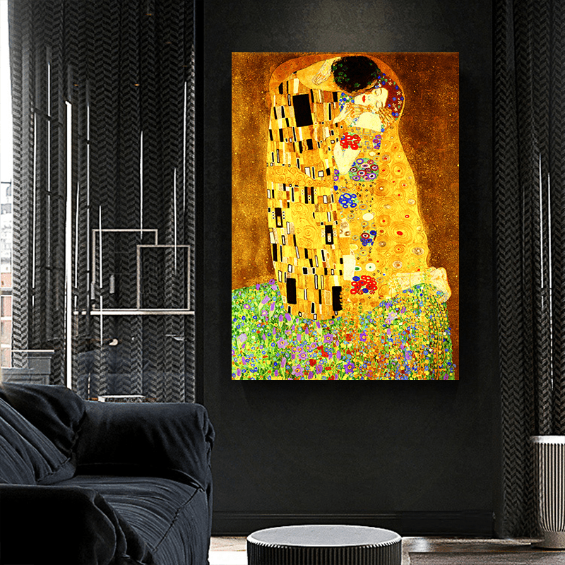 Gustav Klimtning The Kiss canvasi devor san'ati uchun, yashash xonasi uchun bezak, trubkaga o'ralgan