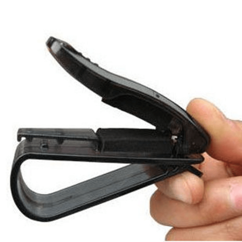 Universal avtomobil quyosh nuri ko‘zoynaklari va chiptalar uchun tutuvchi, qora plastmassa