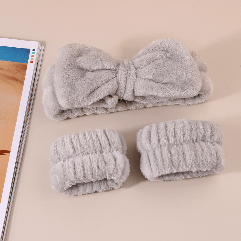 3-Piece Bow Decor Bath Headband and Wristband Set for Skincare and Makeup