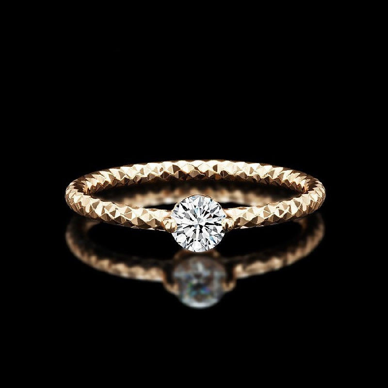 Обручальное кольцо из стерлингового серебра с моссанитом и дизайном «соты» с сертификатом