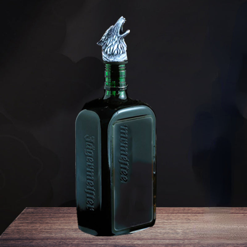 Zinc Alloy Wolf Head Wine Pourer Decorative Bar Accessory Gift