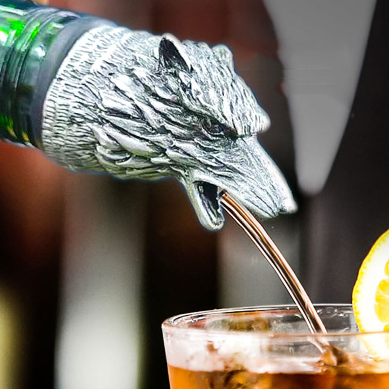 Винооткрывалка в форме головы волка из цинкового сплава, идеально подходит для семейных баров. Отличный подарок для декора или коллекции тотемов.