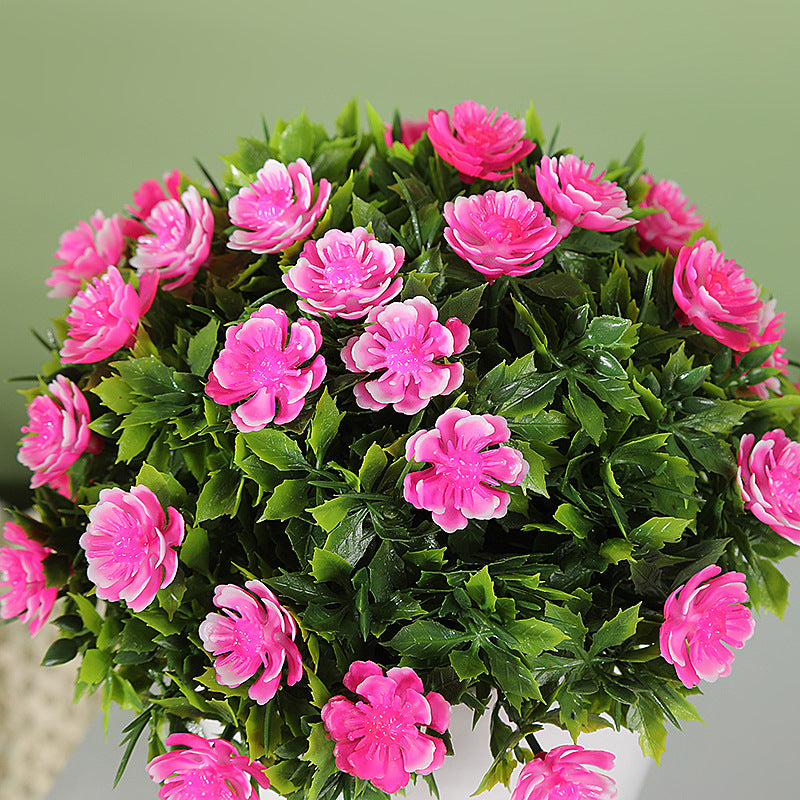 Nikoh, uy, yotoqxona bezaklari uchun kichik Daisy idishida sun'iy o'simlik