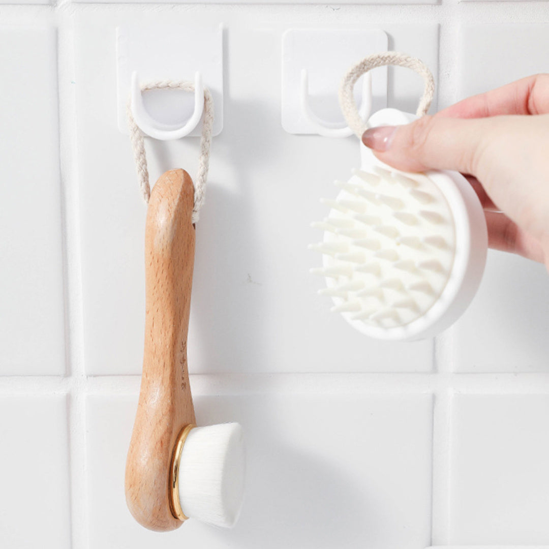 Самоклеящиеся кронштейны для карнизов, легко устанавливаются без сверления. Регулируемые крючки для аккуратных и организованных пространств. Идеально подходят для ванных комнат и кухонь в домах и отелях.