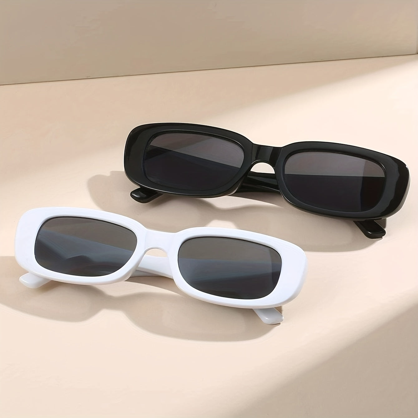 Half Pair of Stylish Square Frame Glasses for Men and Women