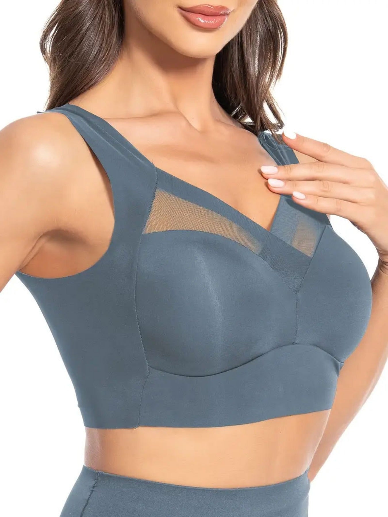 Plus Size Seamless Women’s Sports Bras with Breathable Mesh for Yoga Running