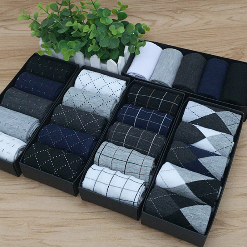 Men's Dress Socks Gift Box 5 Pairs Mid-Calf Solid and Plaid Polyester Hand Wash
