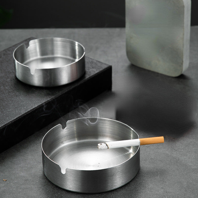 Stainless Steel Ashtray Portativ dumaloq stol usti sigaret choʻgʻini tutadigan chekuvchilar uchun