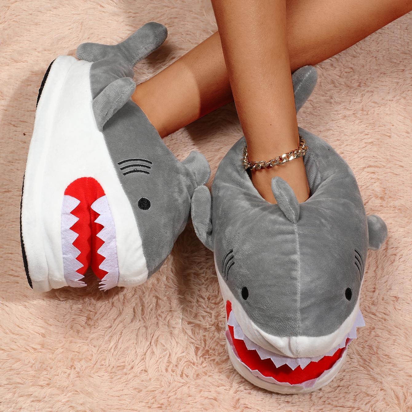 Women's Plush Cartoon Shark Slippers Indoor Outdoor Non-Slip Shoes