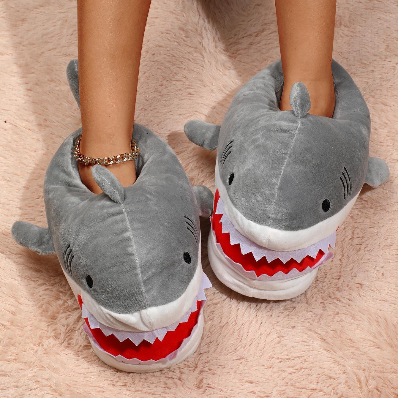 Women's Plush Cartoon Shark Slippers Indoor Outdoor Non-Slip Shoes