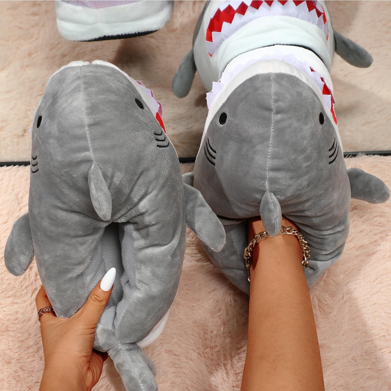 Женские плюшевые тапочки с мультяшной акулой для дома и улицы, нескользящие обувь