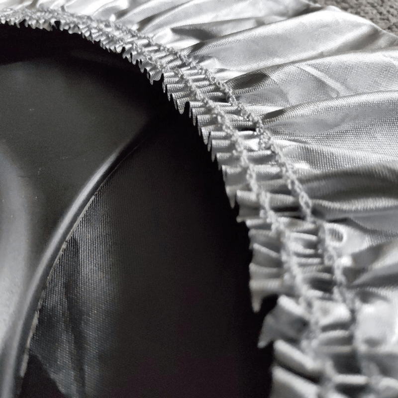 Universal avtomobil quyosh nuri uchun kumush qoplangan mato quyosh nuri himoyachisi oynani izolyatsiya qilish