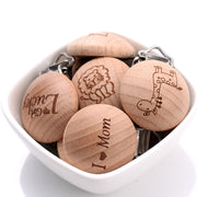 Пять штук цепочек для сосок в виде мультяшных анти-упадков с круглым дизайном и надписью "Я ЛЮБЛЮ МАМУ". Идеально подходит в качестве подарка на Рождество, Хэллоуин, День благодарения, Новый год или День святого Валентина.