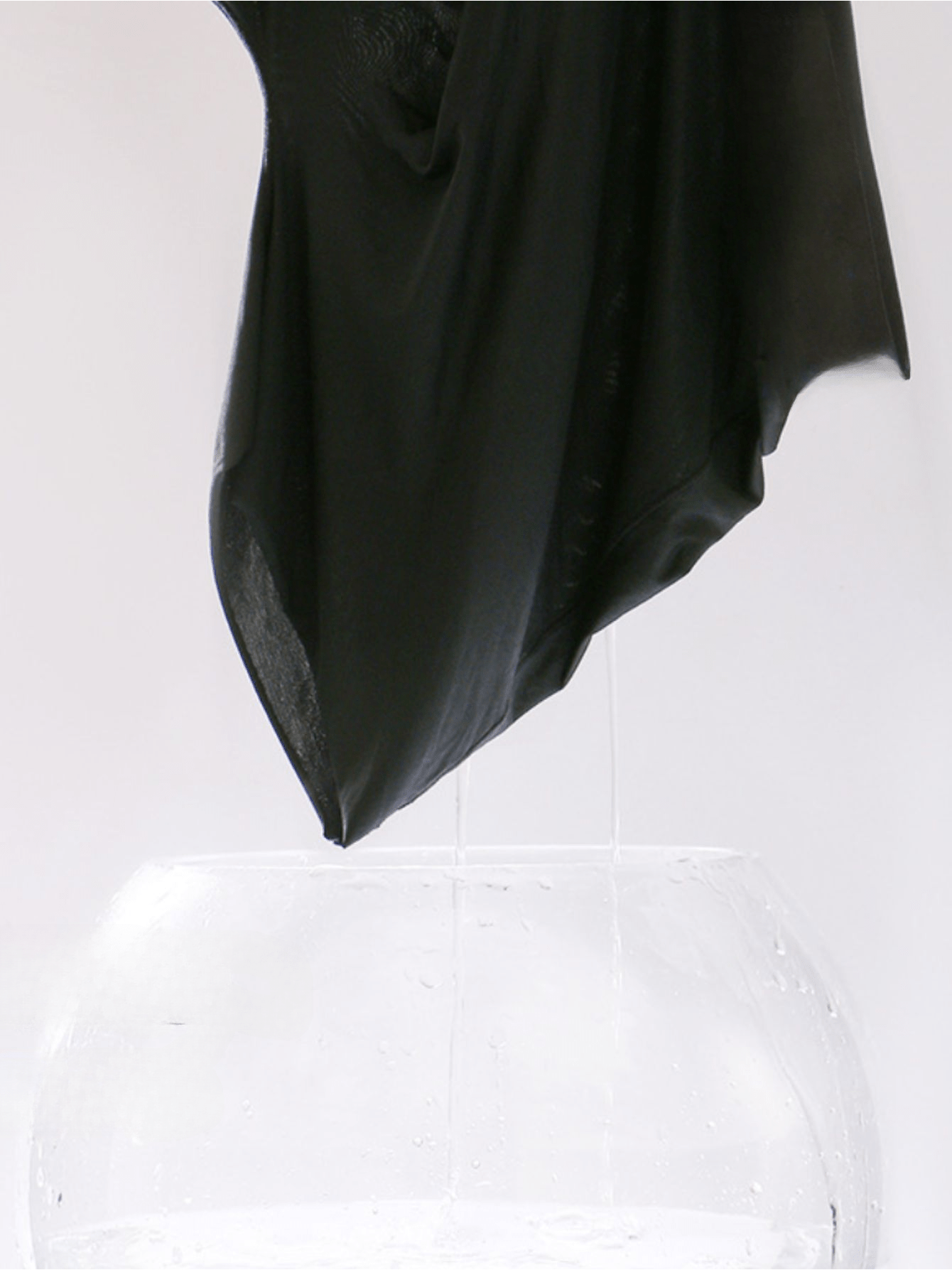 Men's Ultra Thin Seamless Boxers with U Pouch Semi-Sheer Medium Stretch Fabric in Black White Blue Navy Pink