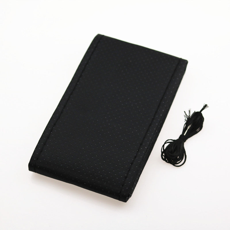 Universal charm leather rul boshqaruv g'ildiragi qoplamasi qo'lda tikilgan, sirpanmaydigan, 38cm ga mos keladi