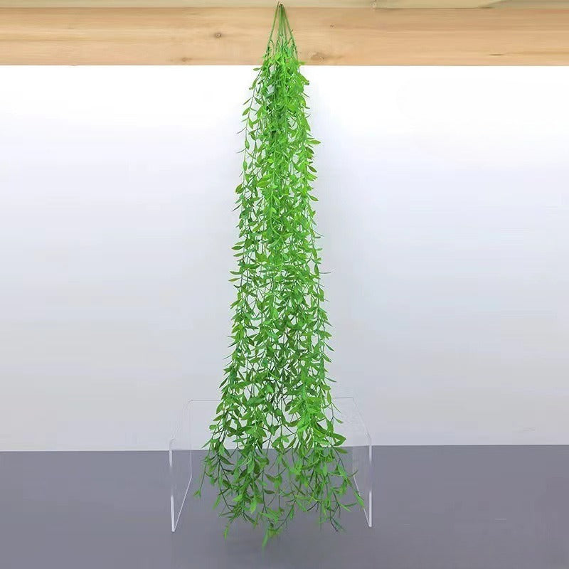 5-частный набор искусственных драконьих лоз для декора стен, не требует питания. Идеально подходит для домашнего декора, свадеб и уличных мероприятий. Отличается яркими цветами и дизайном дракона.