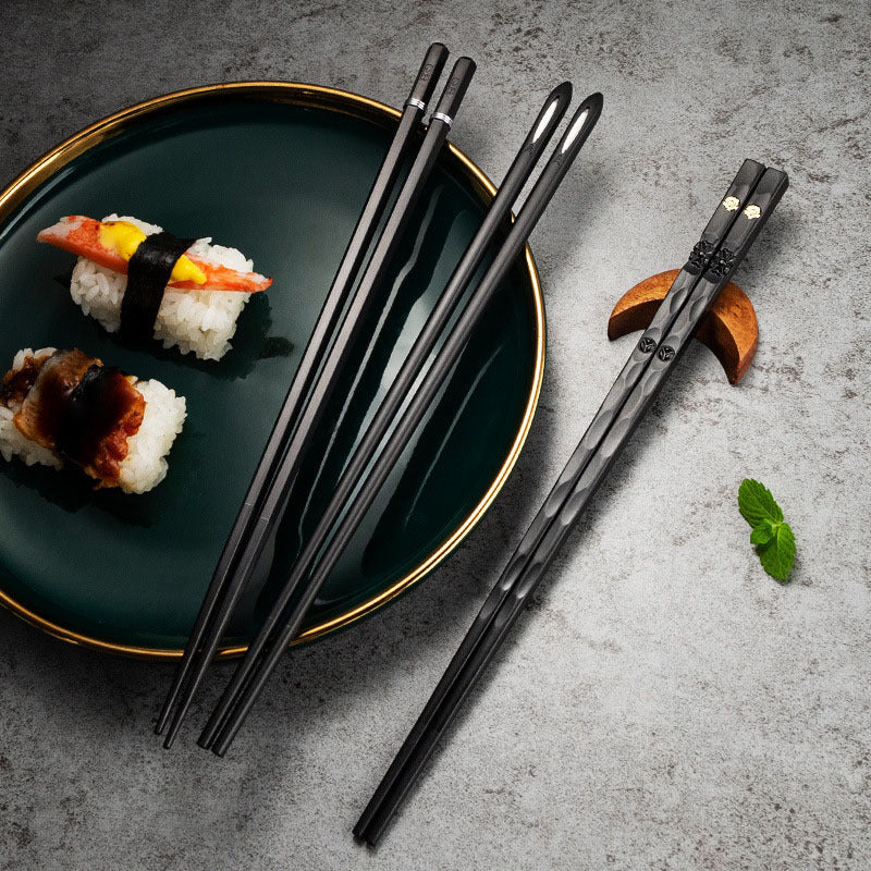 Black and Gold Chopsticks Set for Sushi and Asian Cuisine Giftware