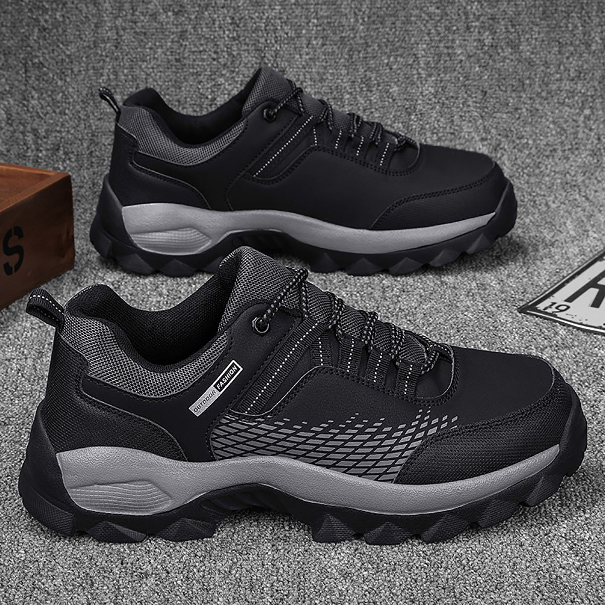 Men Women Waterproof Non-Slip Hiking Shoes for Outdoor Activities