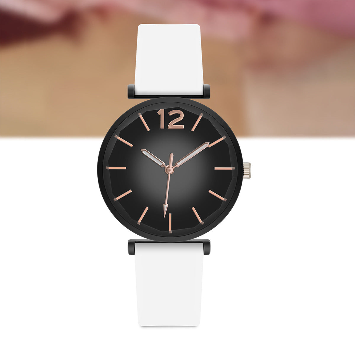 Women's Retro Gradient Dial Quartz Silicone Watch with Round Analog Display