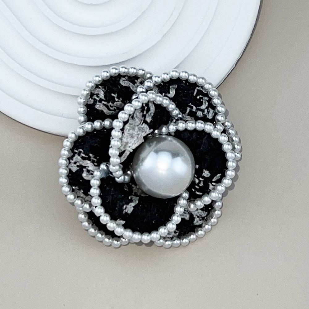 Flower-Shaped Brooch with Faux Pearl for Clothing Retro Style