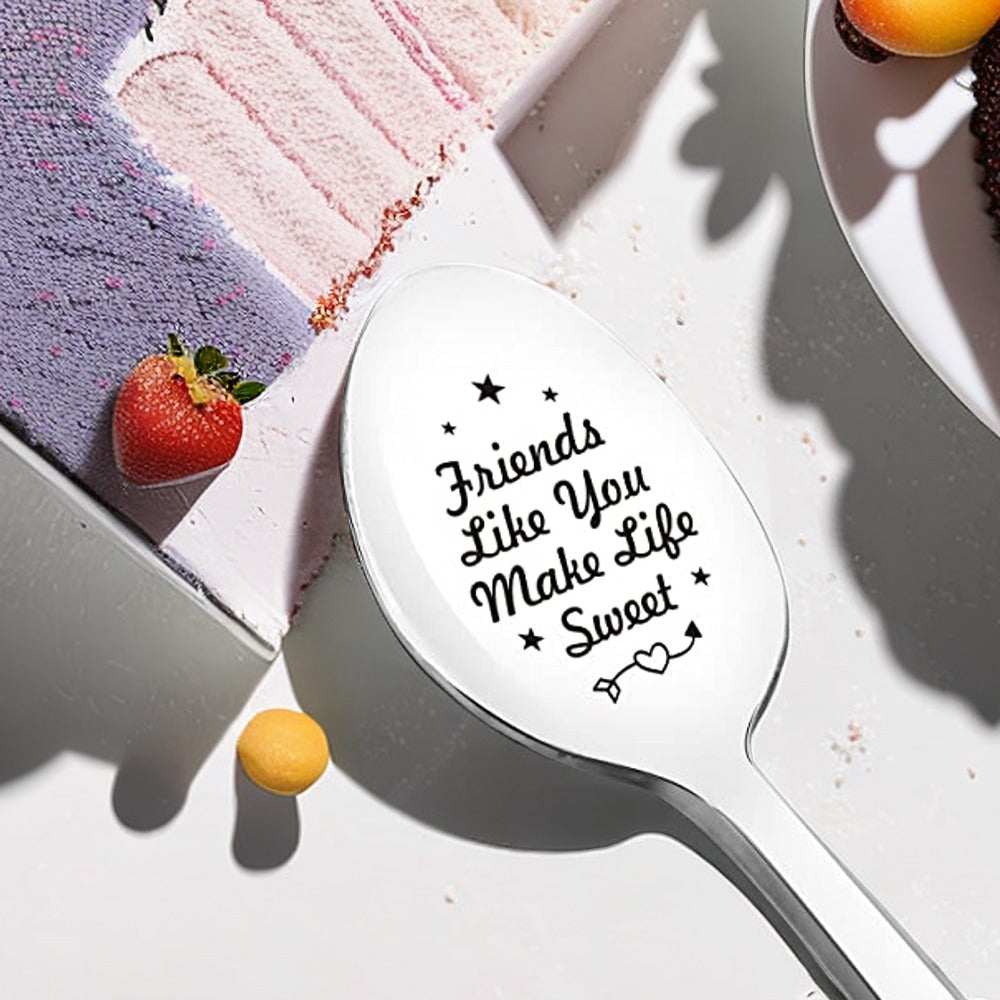 Гравированная ложка из нержавеющей стали для лучших друзей — продуманный подарок на Рождество, Хэллоуин, День благодарения | Отлично подходит для подачи мороженого, кофе и десертов