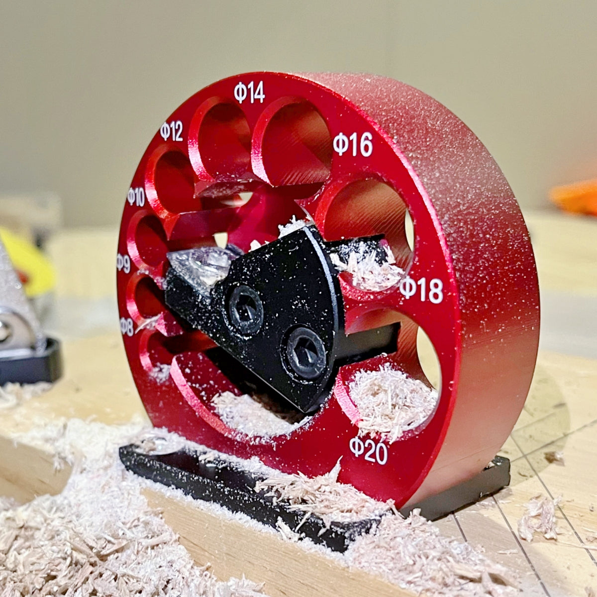 8-Hole Dowel Maker Jig Kit for Woodworking 8mm-20mm Round Rods Aluminum Alloy