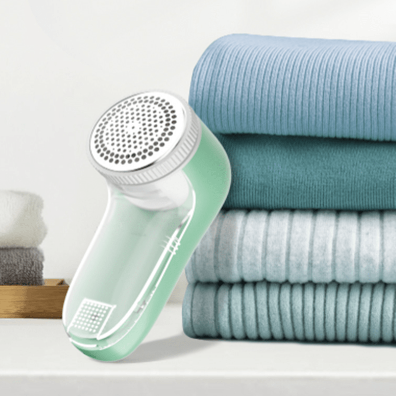 Portable USB Fabric Shaver for Sweaters Clothes with Steel Blades and Protective Net