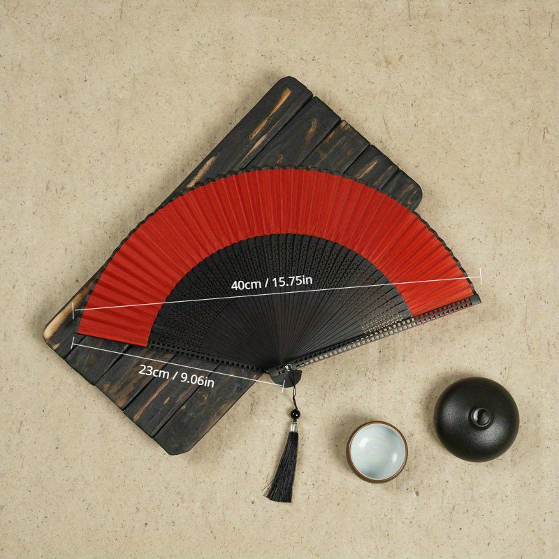 Удобный складной вентилятор с кисточкой для активного отдыха, танцевальных выступлений, нарядов в стиле чонсам и фотопропсов