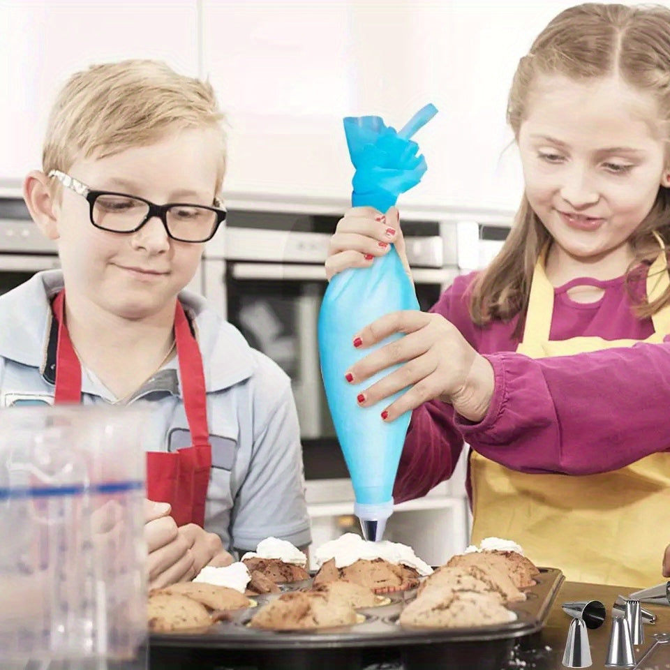 55 dona bilan zanglamaydigan po'latdan yasalgan tort bezak to'plami - Cupcake, pechene va boshqa narsalar uchun piping uchlari, couplerlar va sumkalar bilan to'liq. DIY pishirish, Halloween, Rojdestvo va bolalar partiyalari uchun ideal.