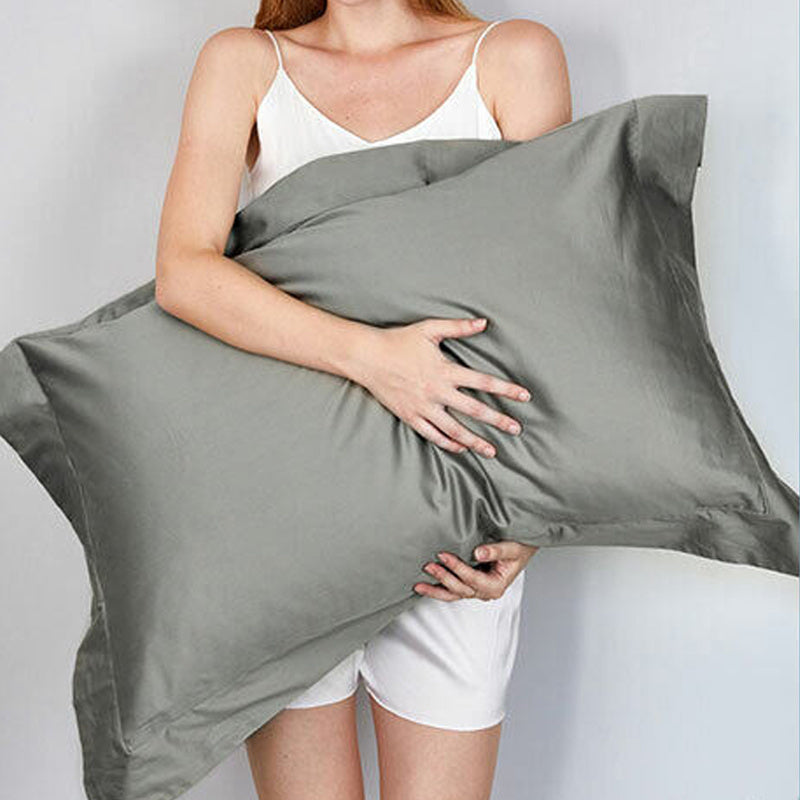 Soft Brushed Polyester Pillowcase 48x74cm Wrinkle Fading Stain Resistant