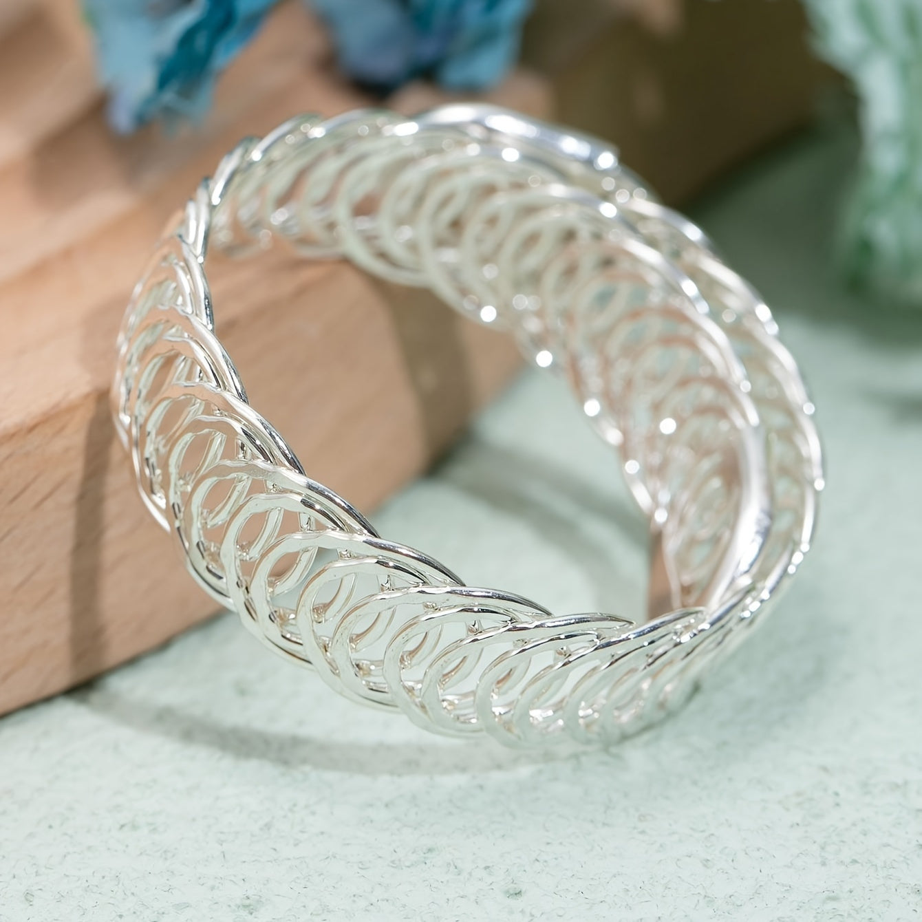 Hollow Out Curtain Holdback Modern Metal Buckles for Home Decoration