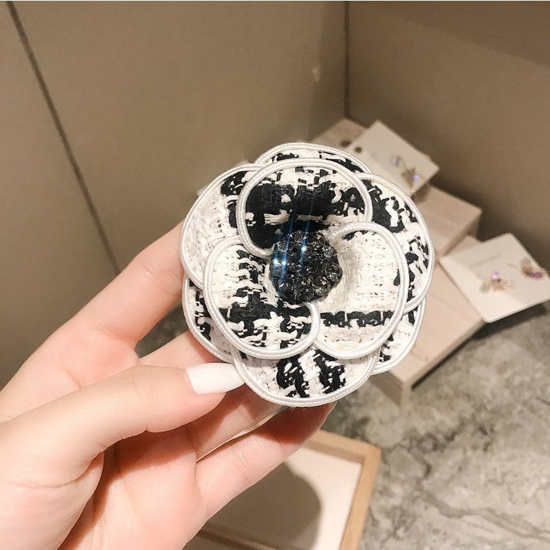 Elegant Camellia Shaped Brooch Pin for Women Jewelry Gift for Dress Sweaters Clothing