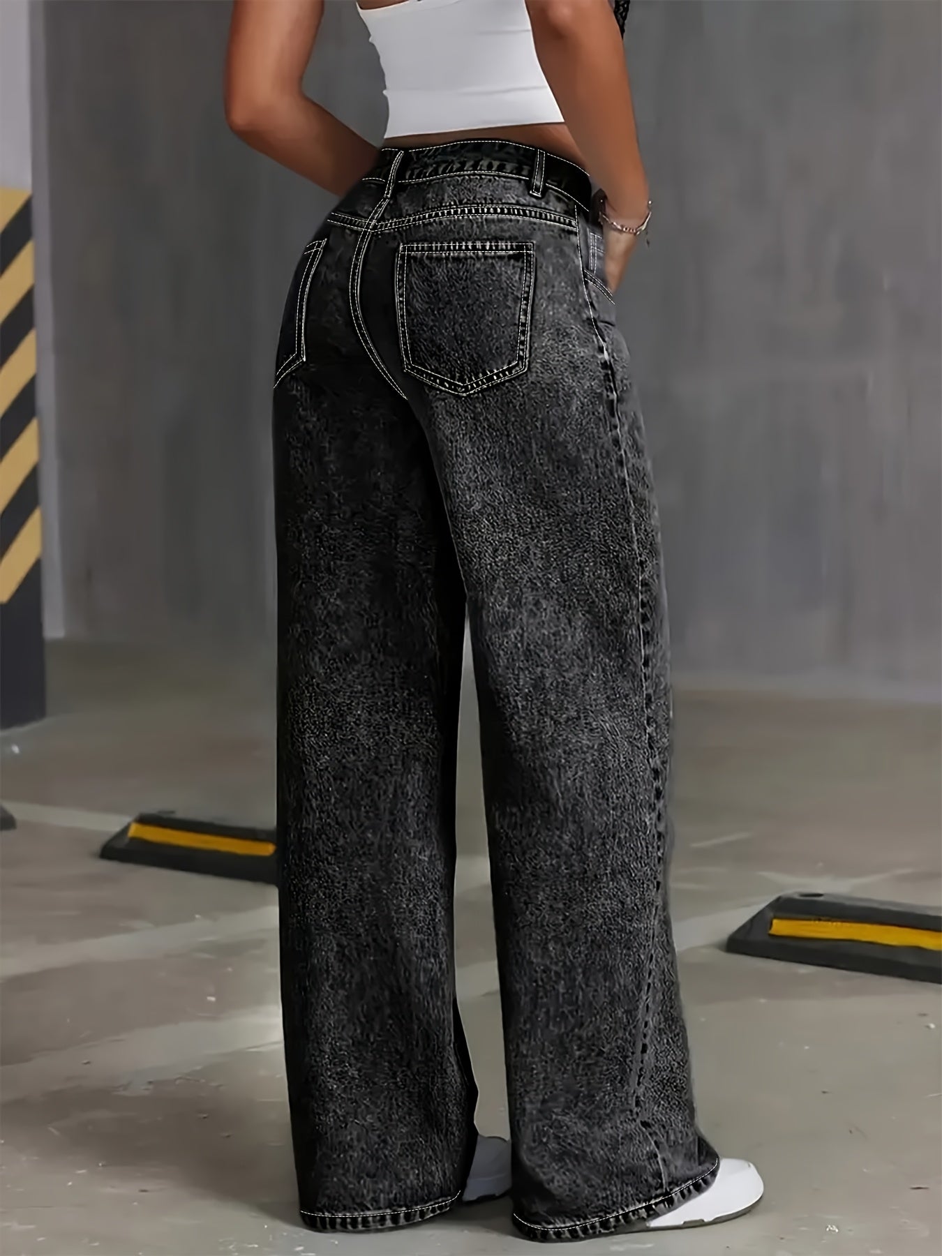 Women's Plus Size High-Waisted Straight-Leg Jeans Stretch Denim Snow-Wash