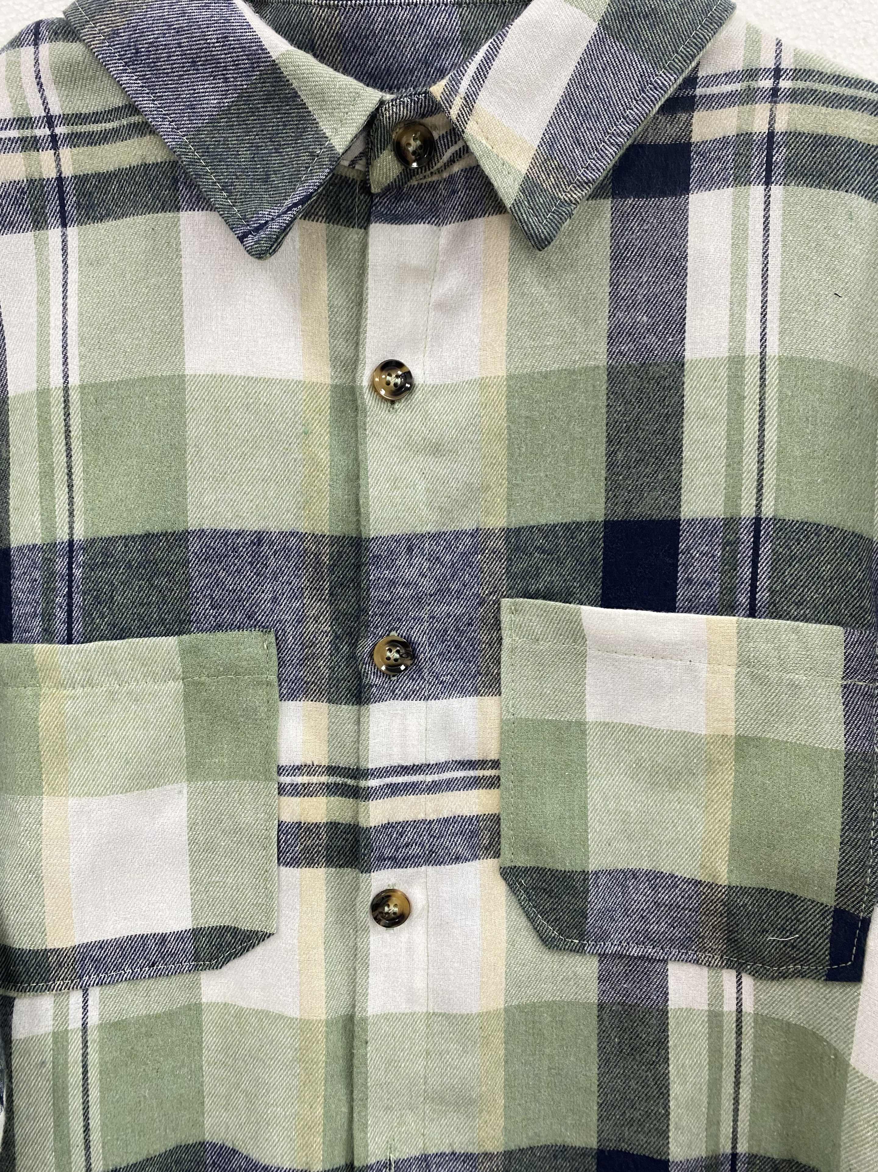 Plus Size Women's Plaid Long Sleeve Shirt with Pockets for All Seasons