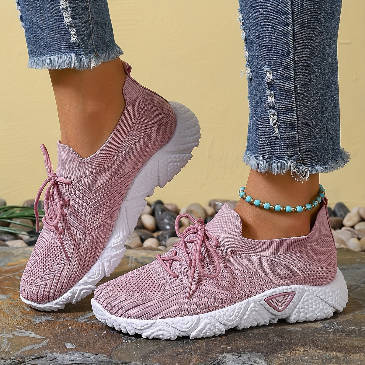 Women's Mesh Lace-Up Casual Sneakers Breathable Lightweight Running Shoes