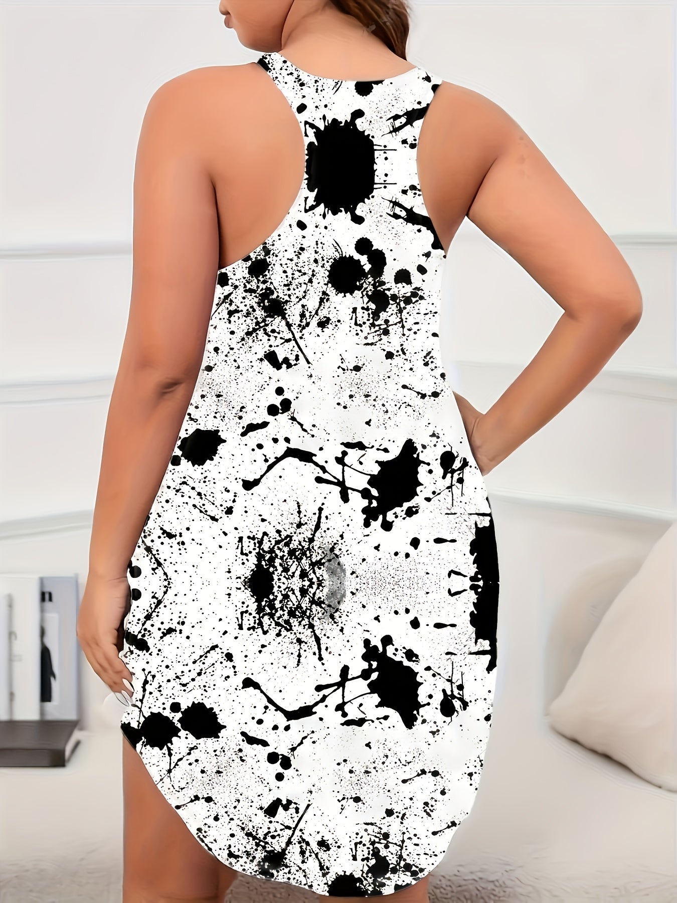 Plus Size Graffiti Print Dress, Casual Home Wear, Stylish and Comfortable