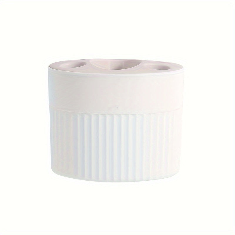 Держатель для зубных щеток для хранения на столешнице ванной.