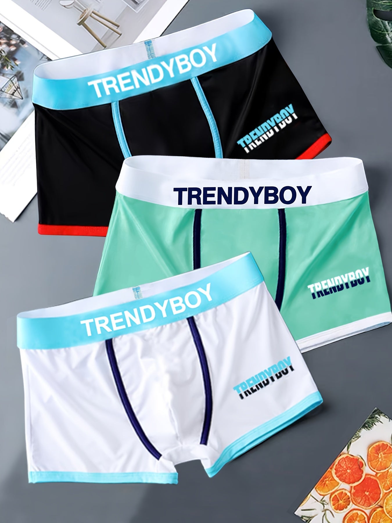 TrendyBoy Erkaklar uchun Boxer Briefs 3-Paket - Yumshoq poliester to'qima, cho'ziluvchan, alfavit naqshi va yamoq tafsilotlari, 95% poliester, 5% elastan