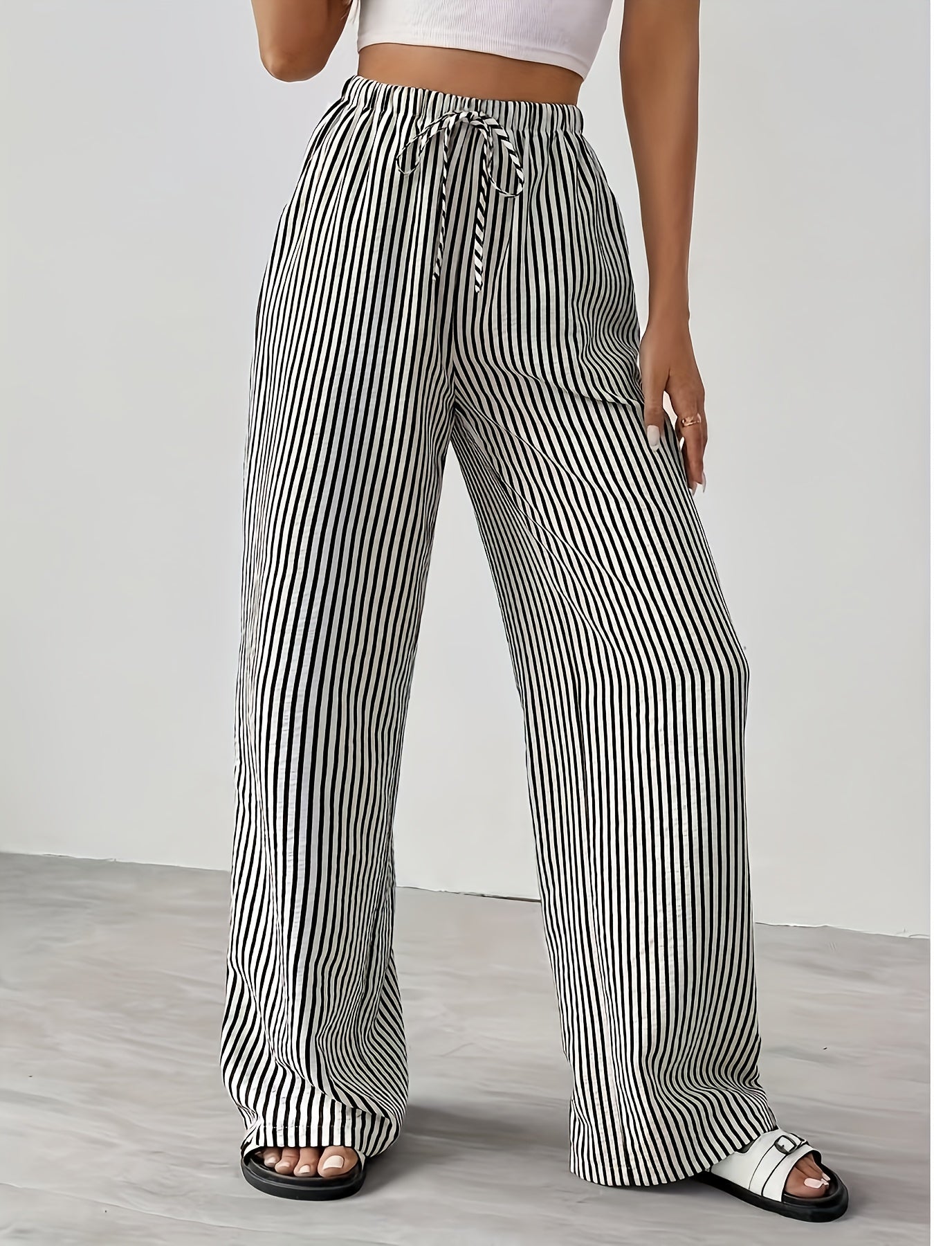 Women's Plus Size Black and White Striped Wide Leg Palazzo Pants